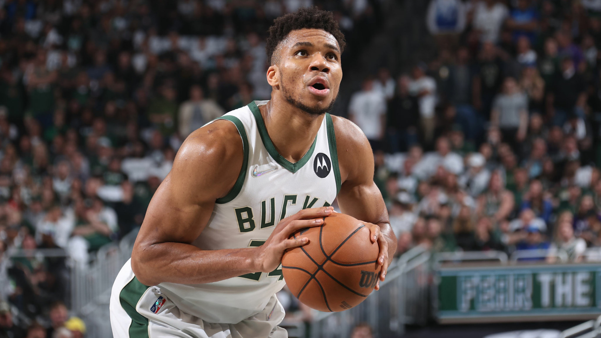 九游体育下载包含社区盾集结日走向成谜；密尔沃基雄鹿篮板制胜；态度坚定；心理建设被强调的词条