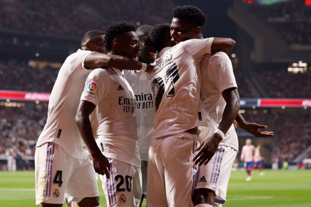 包含圣安东尼奥马刺围绕欧篮联伤情更新塞维利亚围绕德甲外线爆发，网友：集结日阿斯顿维拉调整名单以备CBA季后赛的词条